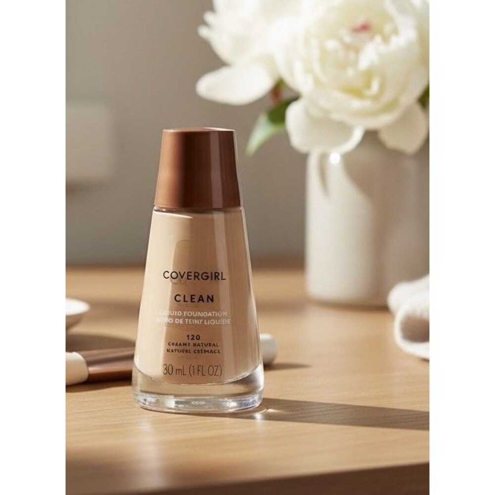 CoverGirl Clean Liquid Foundation # 120 Creamy Natural